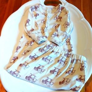 Kate Quinn 0-3 sleeper gown maroon bulldog